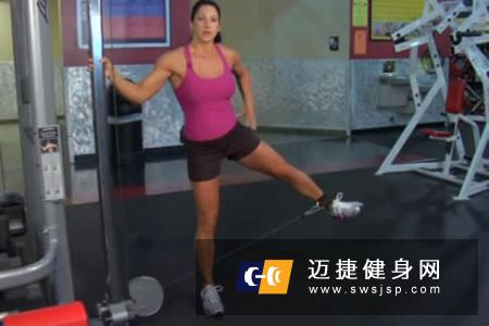 臀中肌的正确训练方法是什么?站姿直腿侧平举缚拉力器负重
